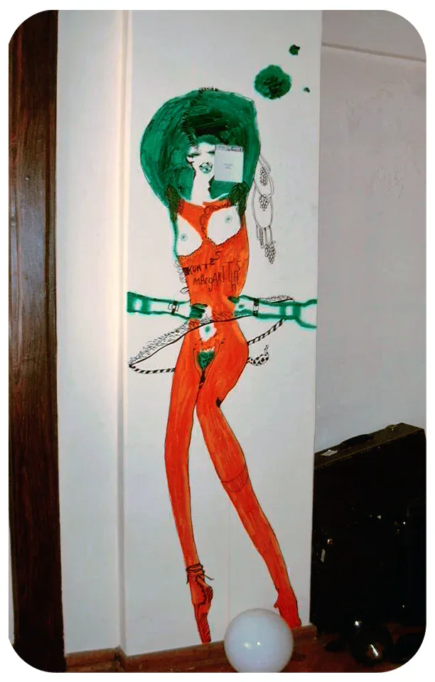 Wall work: kontesmargarithas (2)